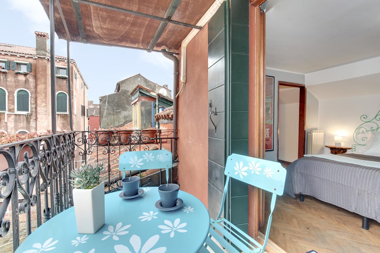 Apartment mit Terrasse